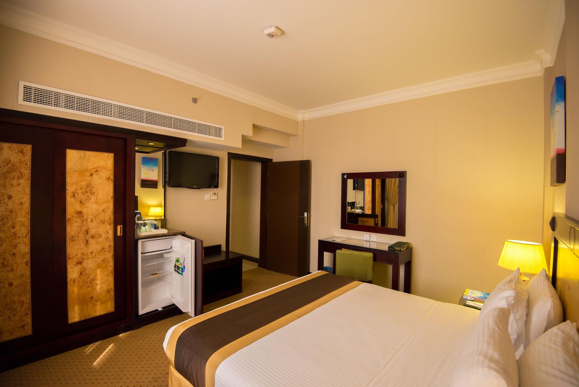 Caesar Hotel Muscat Ngoại thất bức ảnh