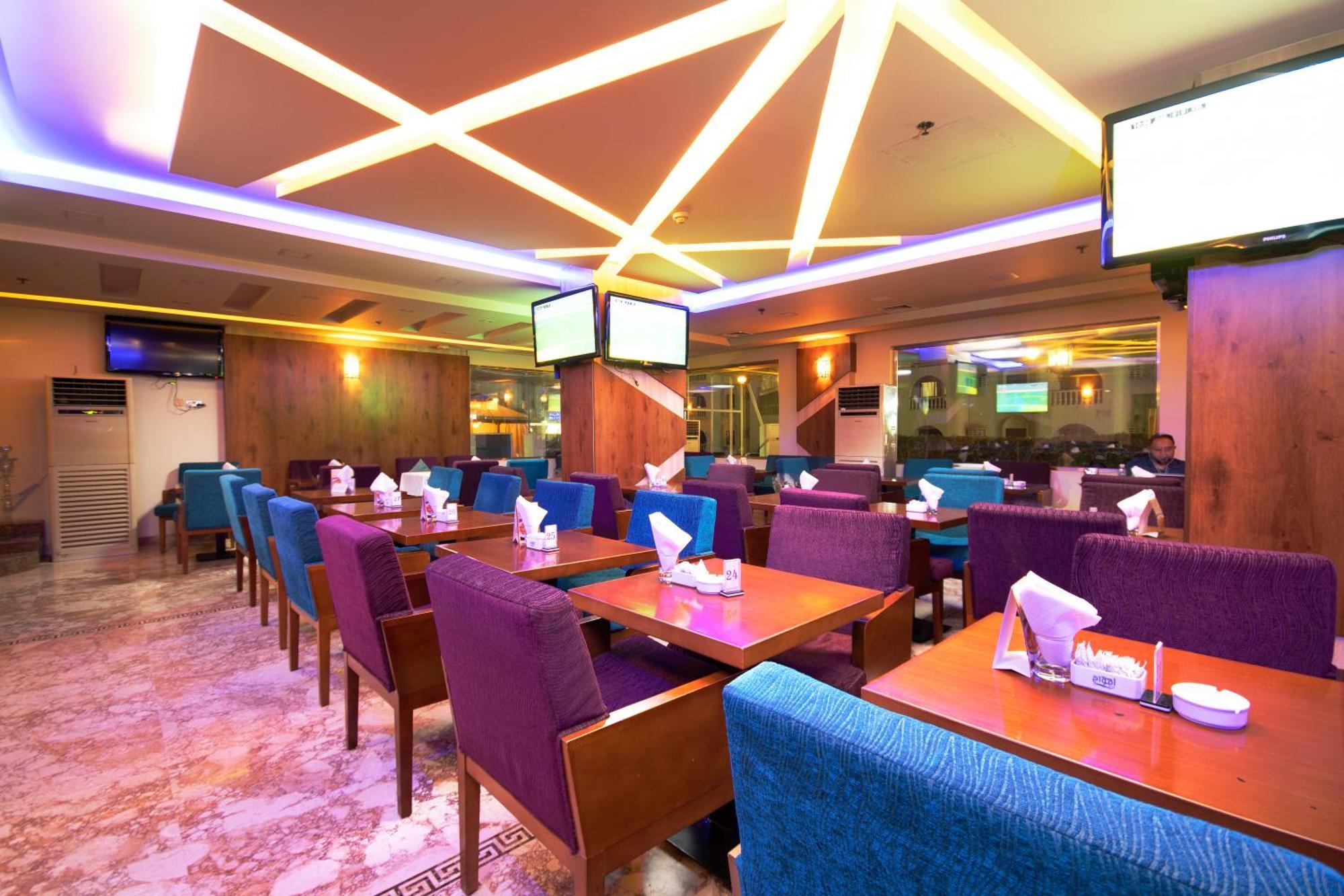Caesar Hotel Muscat Ngoại thất bức ảnh