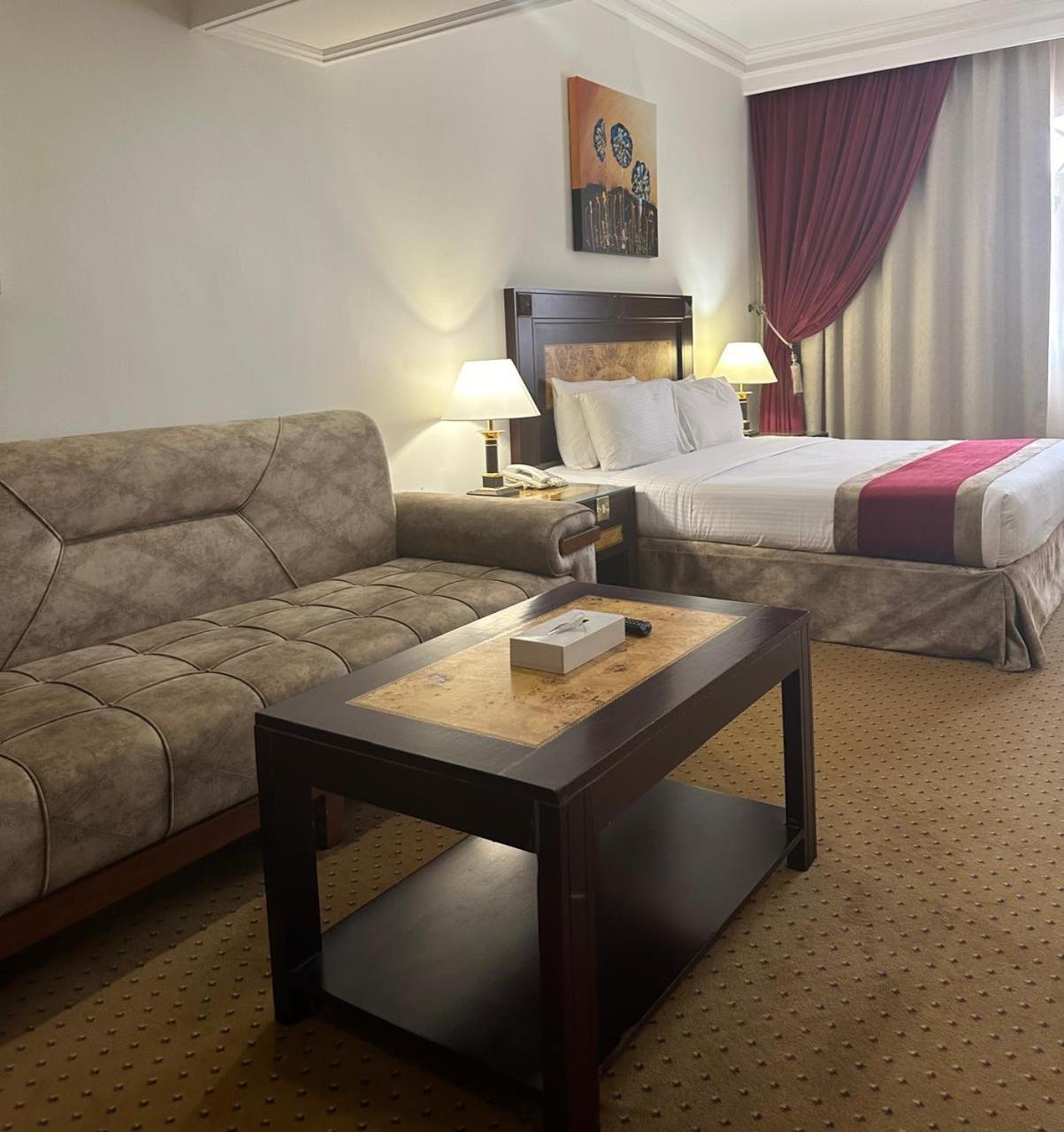 Caesar Hotel Muscat Ngoại thất bức ảnh