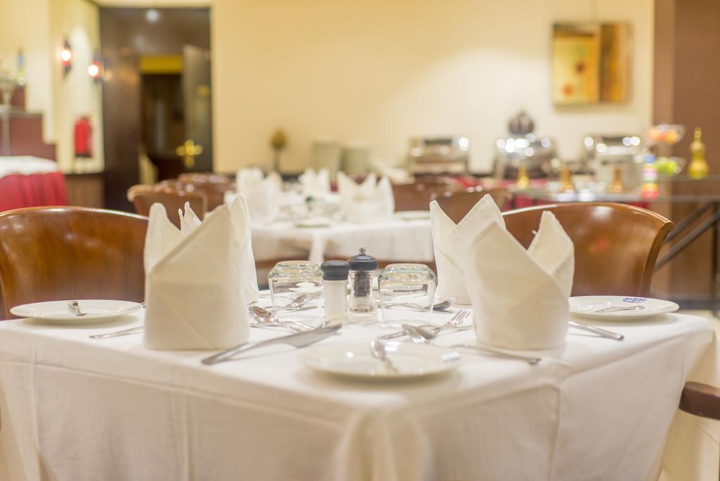 Caesar Hotel Muscat Ngoại thất bức ảnh