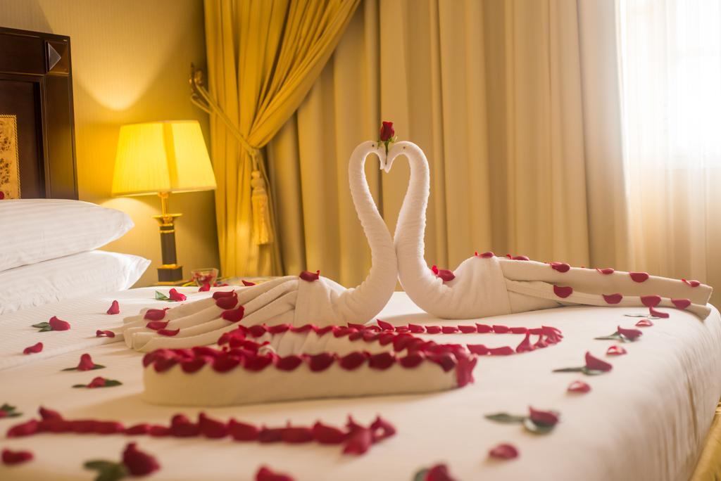 Caesar Hotel Muscat Ngoại thất bức ảnh